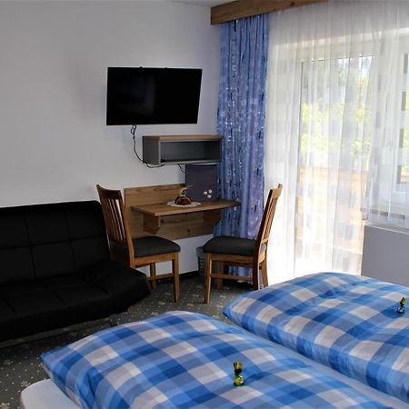 Gaestehaus Oberauer 애나버그임라메탈 외부 사진